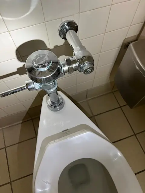 Fixture installation and repair for Garbage Disposal in South Canal